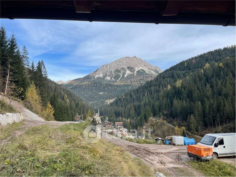 Villa in Via Caduti di Cima Vallona 1 — foto 12 di 32