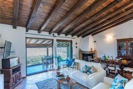 Appartamento in Viale Costa Smeralda — foto 2 di 24