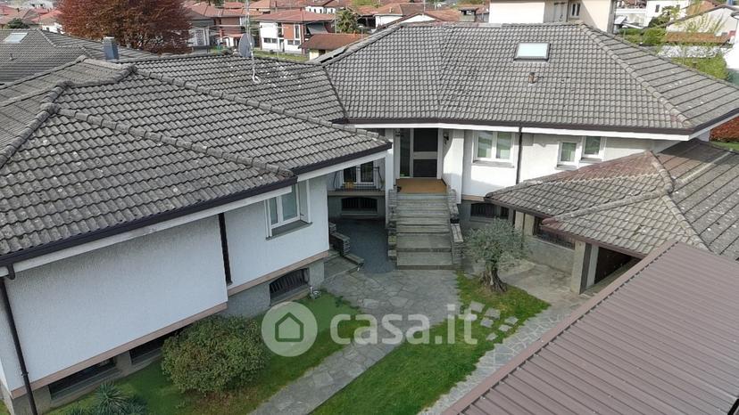 Villa in Via Cesare Pavese — foto 30 di 67