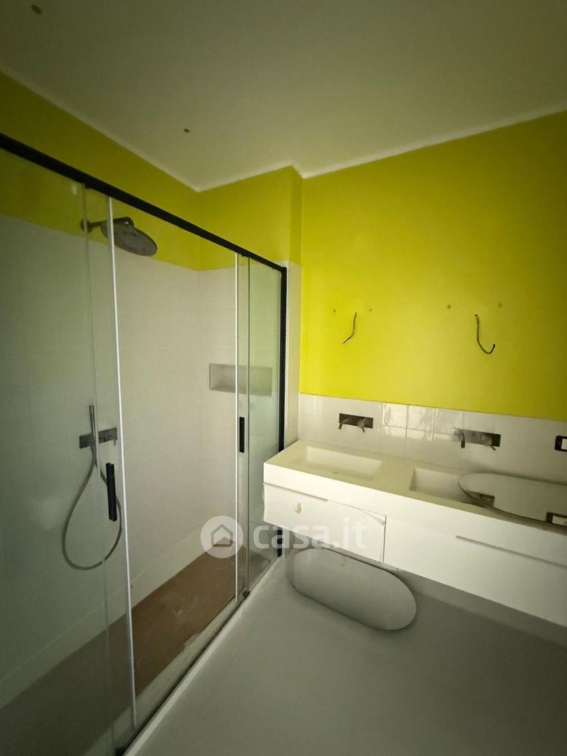 Quadrilocale in Via Tullia 23 — foto 10 di 28