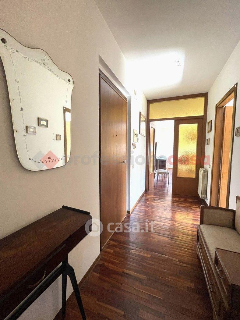 Appartamento in Via Romeo Gallenga 120 — foto 9 di 20