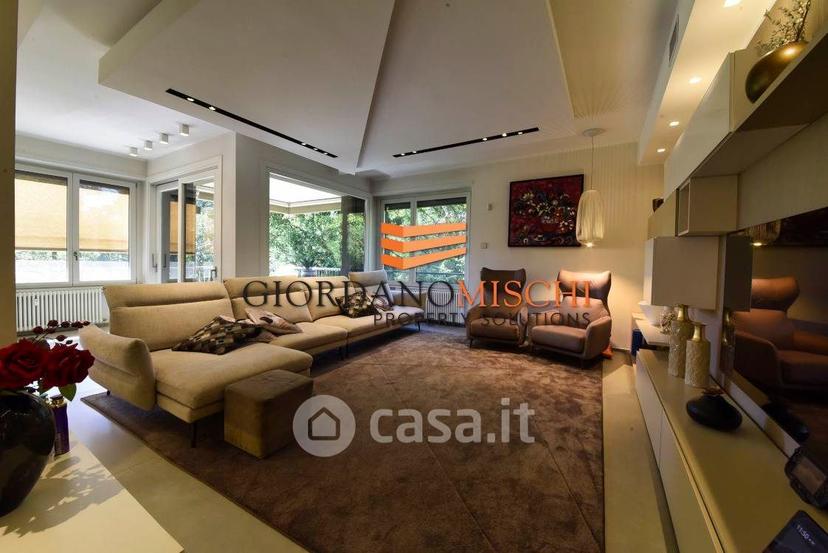 Appartamento in Viale Regina Margherita 11 — foto 47 di 59