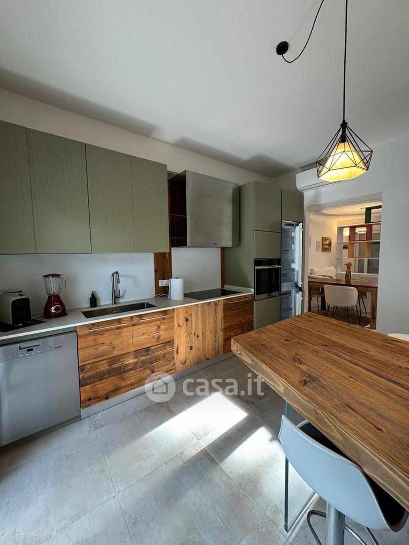Appartamento in Via Giulio Cesare — foto 9 di 48