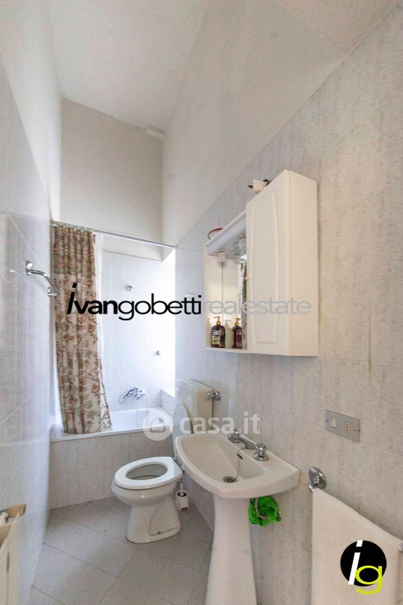 Villa in Viale Mottino 17 — foto 27 di 116