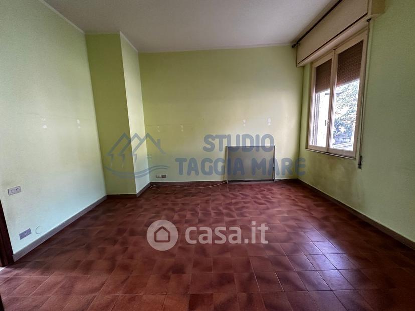 Trilocale in Via Goffredo Mameli — foto 7 di 15
