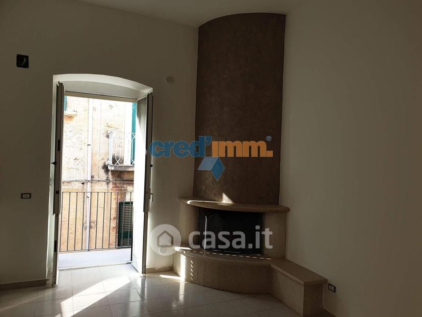 Bilocale in Via Curtatone — foto 9 di 9