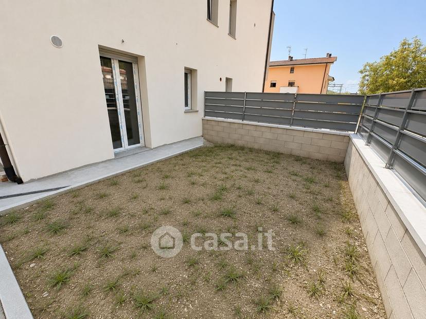 Trilocale in Via Petrarca — foto 15 di 18