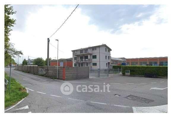 Bilocale in Via Folzoni 1 — foto 10 di 21