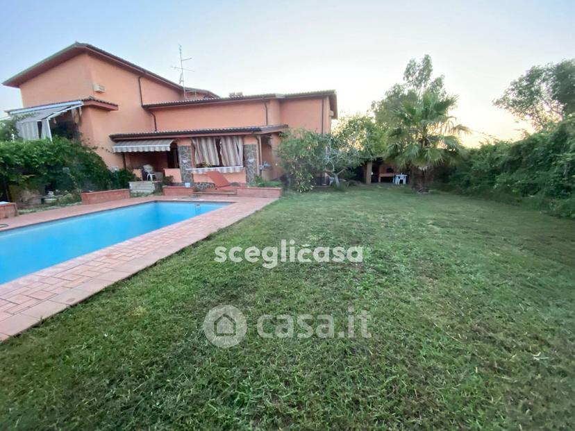 Villa in Via Mera 6 — foto 44 di 48
