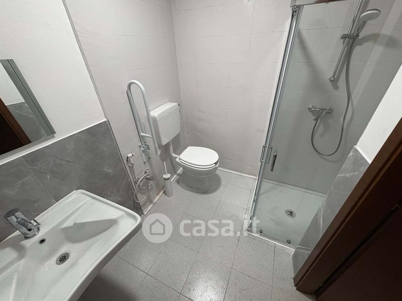 Stanza in Viale G. Marconi 180 — foto 12 di 30