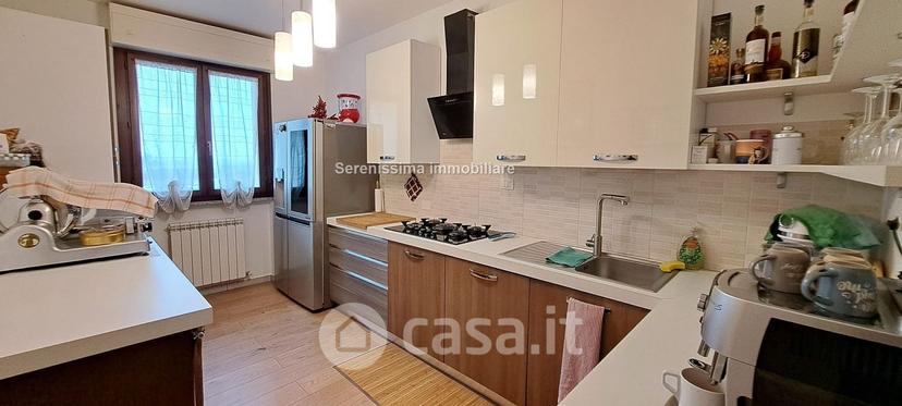 Quadrilocale in Via Enrico Berlinguer — foto 15 di 27