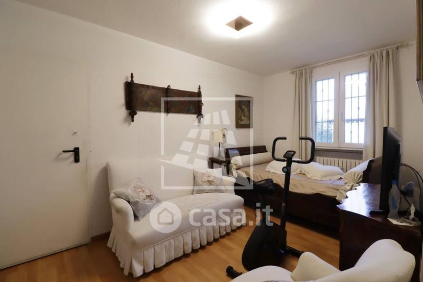Villa in Via Gianni Rodari 16 — foto 51 di 89