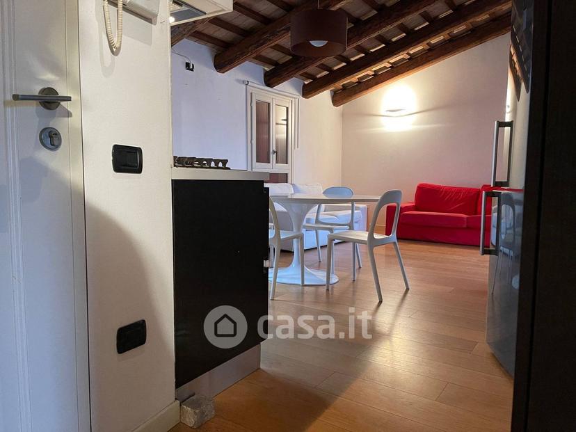 Trilocale in Piazza Giuseppe Garibaldi 5 — foto 30 di 33