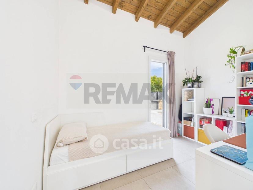 Villa in Via Zeno Giglietti — foto 28 di 32