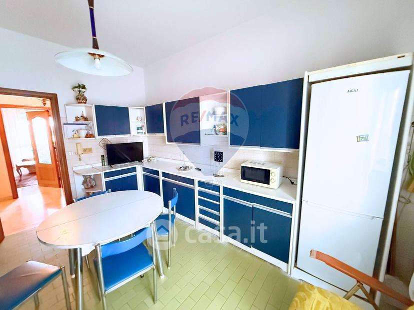 Trilocale in Via Vincenzo Gioberti 56 — foto 16 di 25