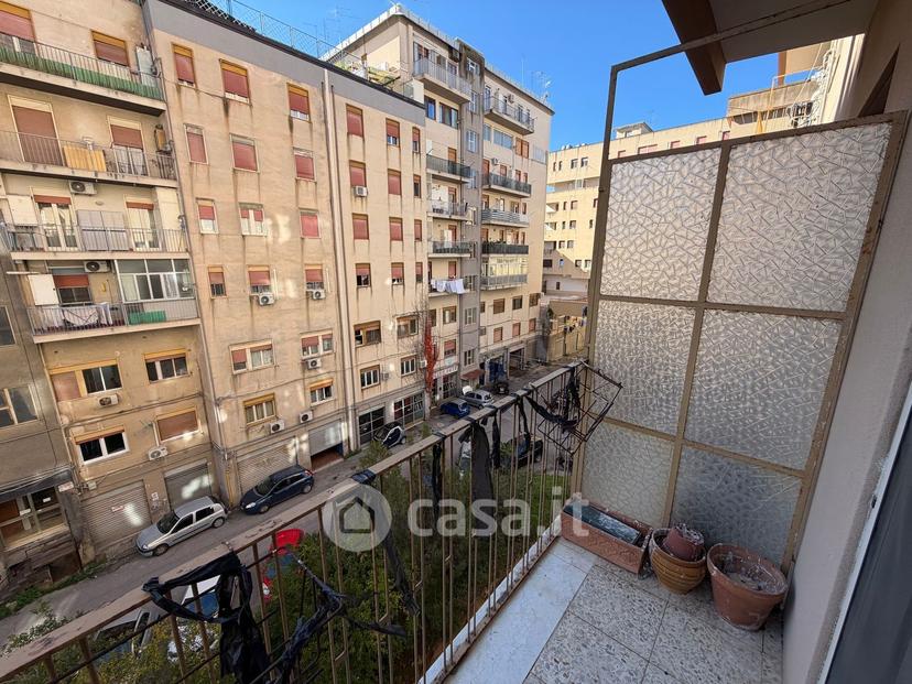 Appartamento in Via Sardegna 17 — foto 18 di 35