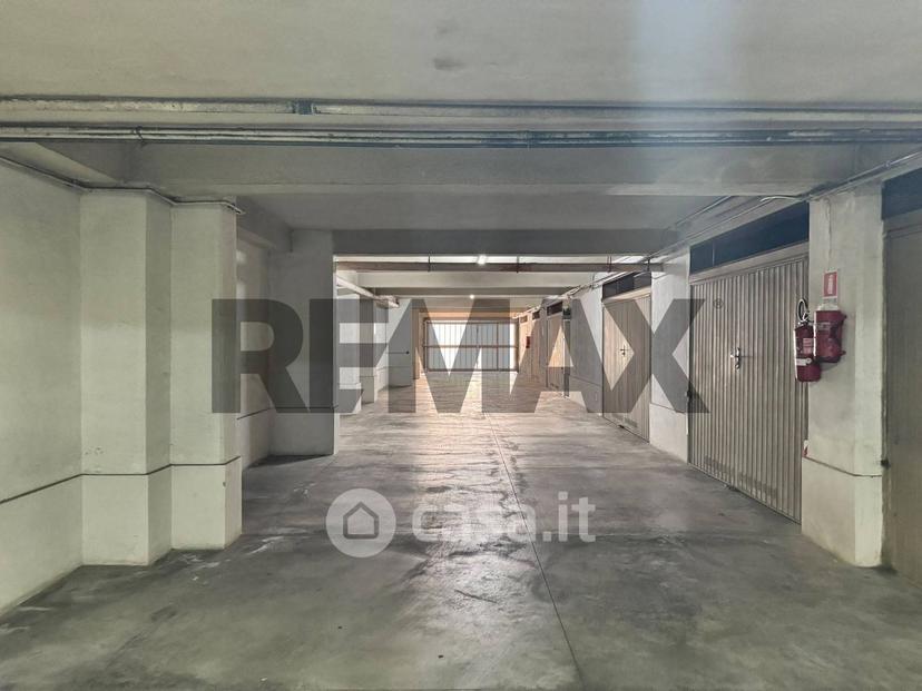 Trilocale in Via Duca degli Abruzzi 46 — foto 11 di 35