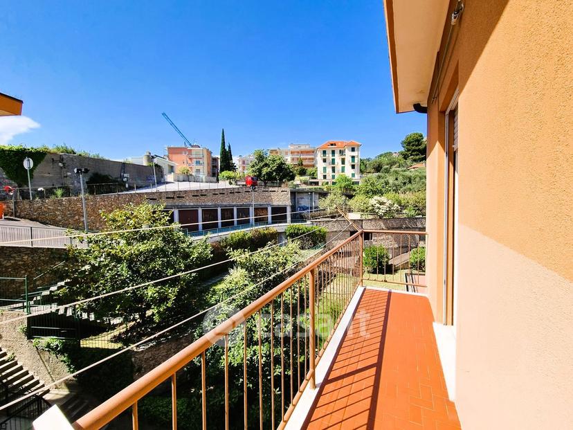Quadrilocale in Via Laiolo — foto 18 di 51