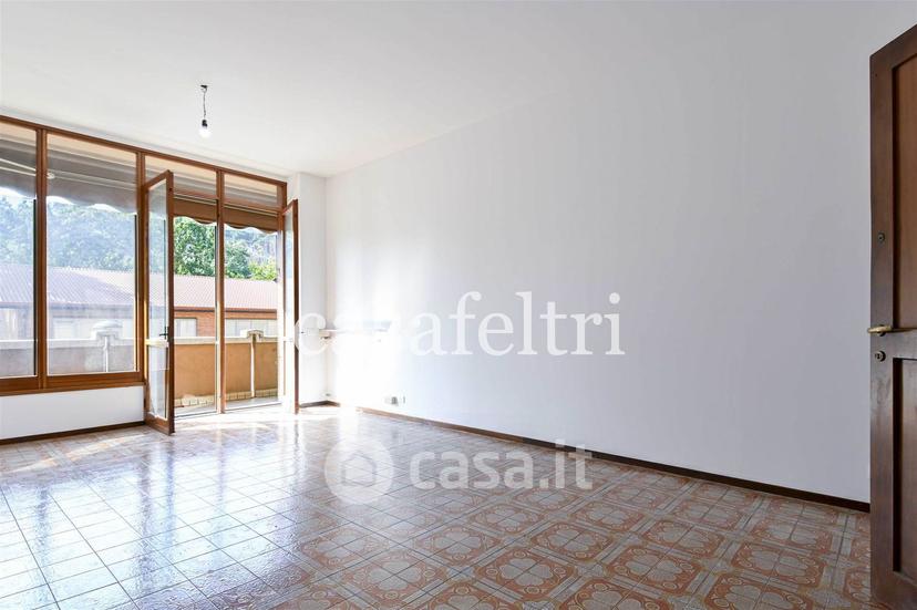 Trilocale in Via Damiano Chiesa 16 — foto 29 di 30