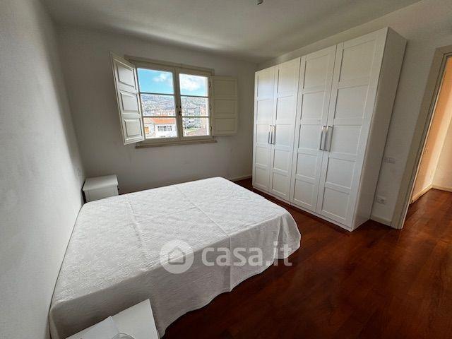 Trilocale in Via Cisa Sud 266 — foto 2 di 16