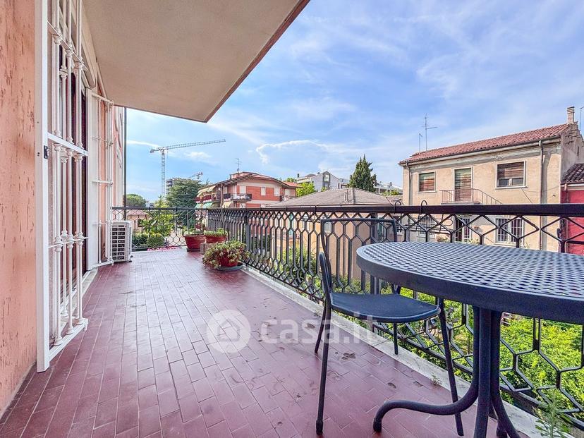 Quadrilocale in Via Corno d'Aquilio 15 — foto 10 di 44