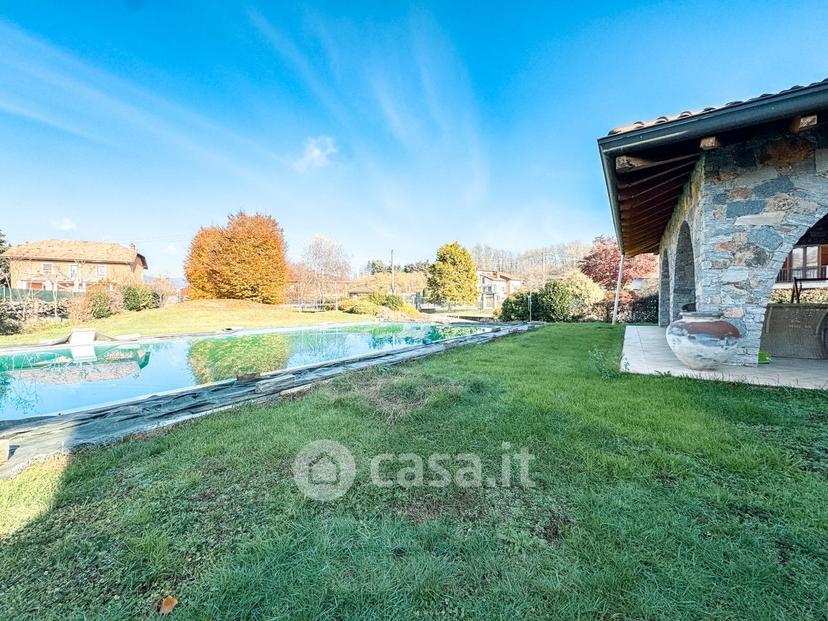 Villa in Via C. Battisti 84 — foto 29 di 39