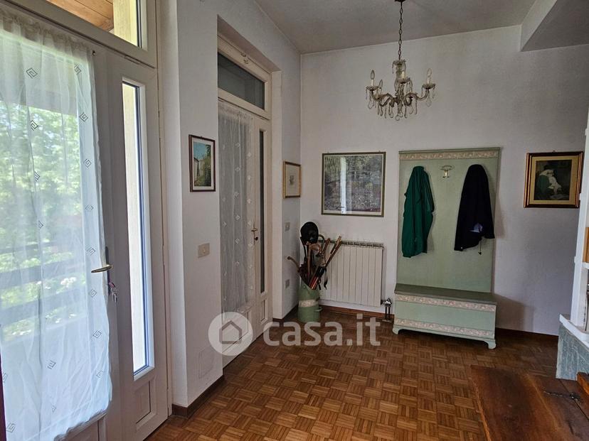 Villa in Via Costa 8 — foto 2 di 48