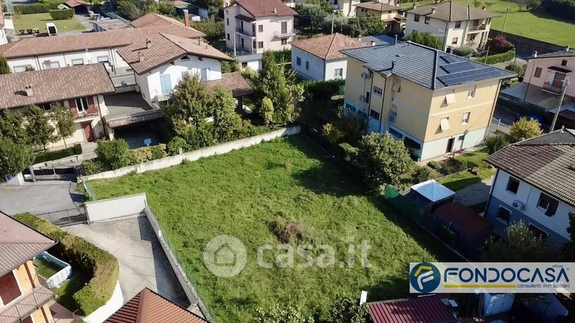 Villa in Via Galileo Ferraris — foto 8 di 10