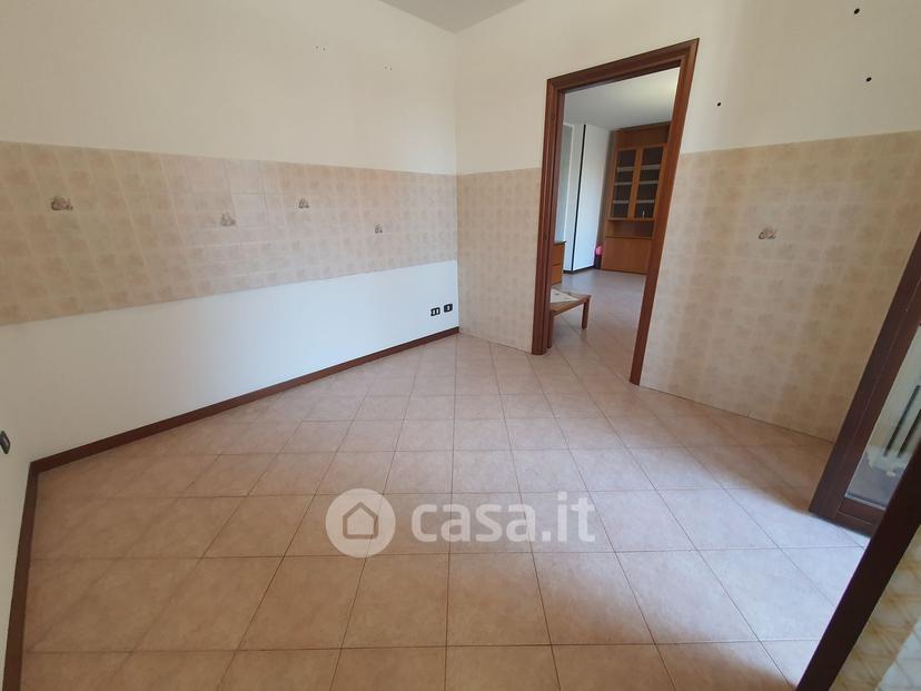 Trilocale in Via Vittorio Emanuele — foto 12 di 26