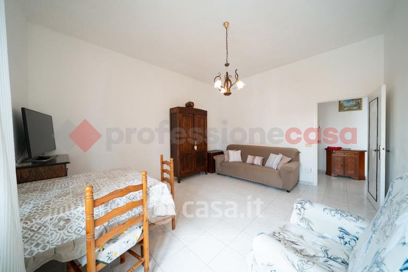 Appartamento in Via Vittorio Veneto 36 — foto 9 di 42