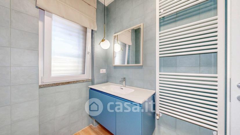 Bilocale in Via Benvenuto Cellini 13 — foto 25 di 50