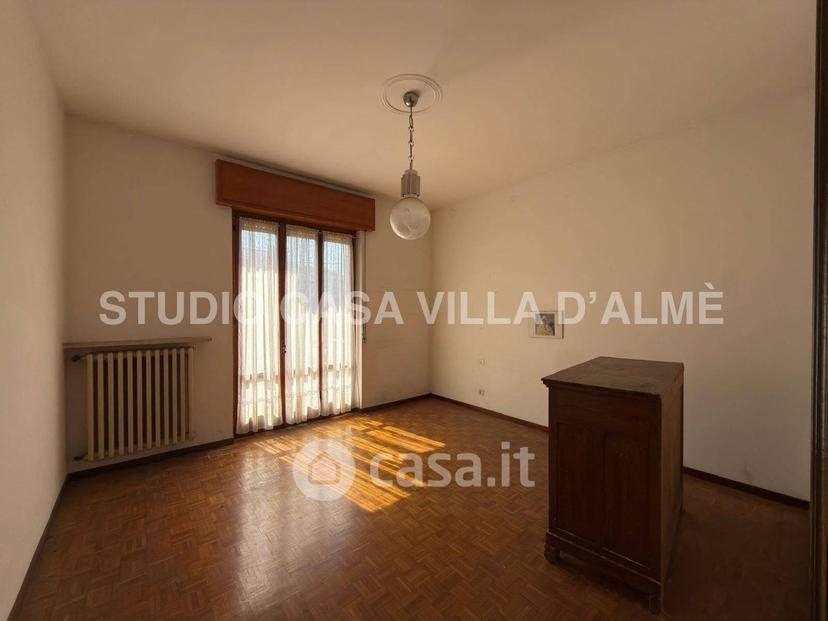 Quadrilocale in Via Madonna dei Campi — foto 40 di 46