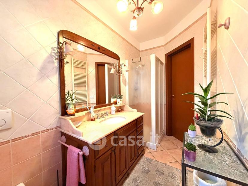 Quadrilocale in Via Isonzo 31 — foto 28 di 46