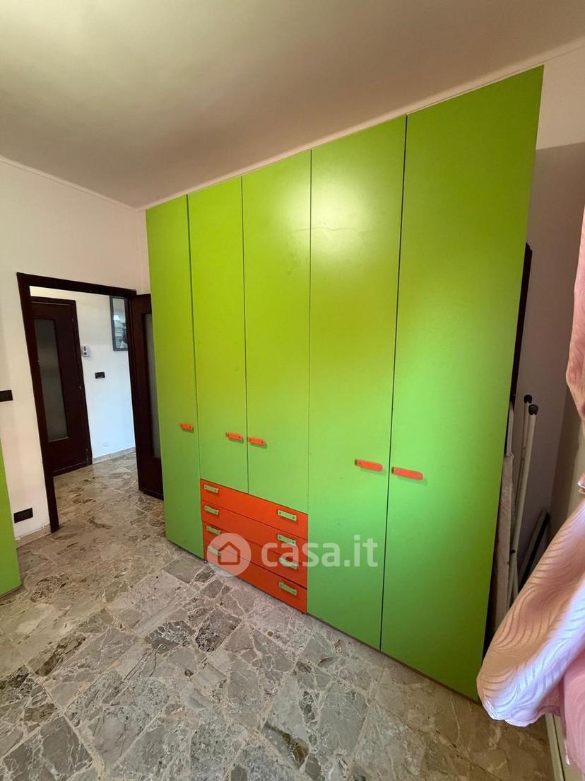 Trilocale in Via Achille Grandi 13 — foto 18 di 31