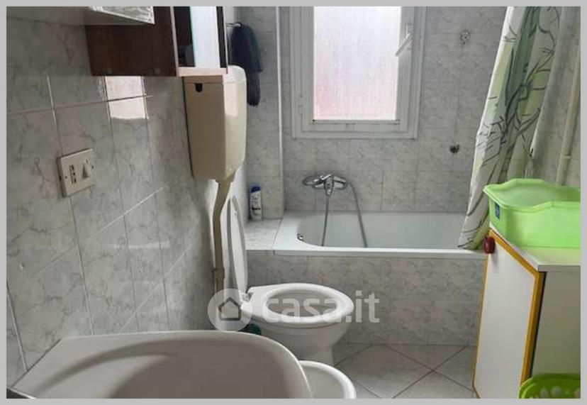 Trilocale in Via Dionisio Calvart — foto 16 di 33