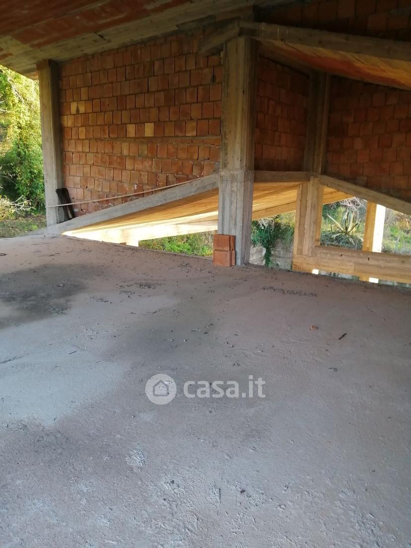 Villa in Via Provinciale — foto 18 di 25