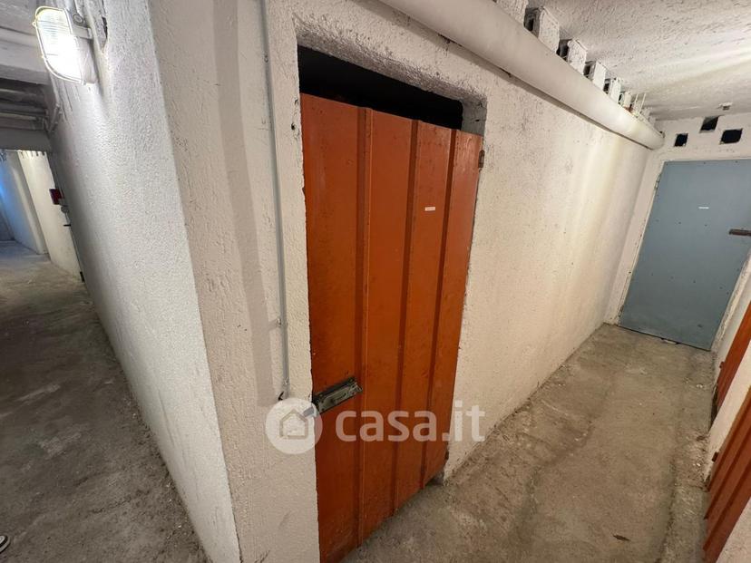 Trilocale in Via Orocco 5 — foto 17 di 55