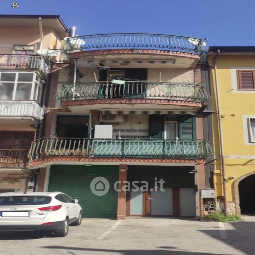 Quadrilocale in Via Croce 15 — foto 2 di 28
