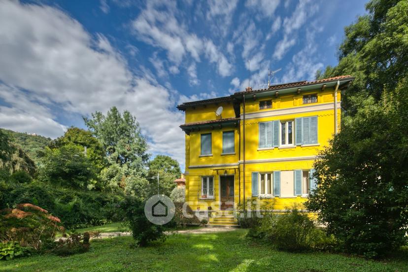 Villa in Viale Siemens 14 — foto 38 di 89