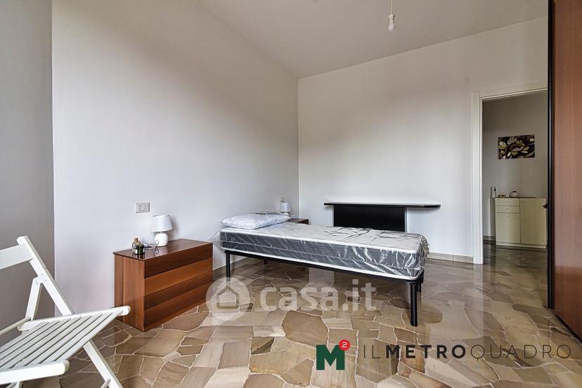 Trilocale in Viale C. Battisti 46 — foto 10 di 18