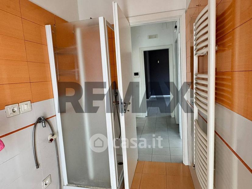 Trilocale in Via Duca degli Abruzzi 46 — foto 5 di 35