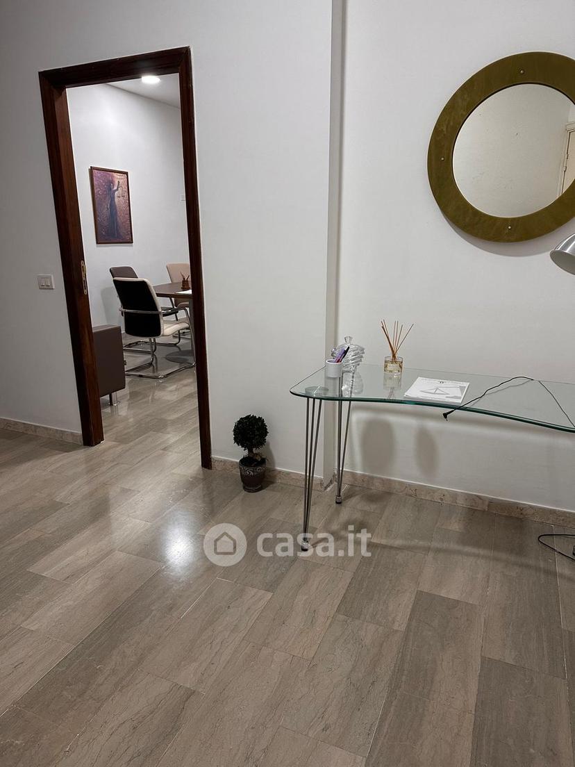 Stanza in Via Luigi Guercio 64 — foto 2 di 5
