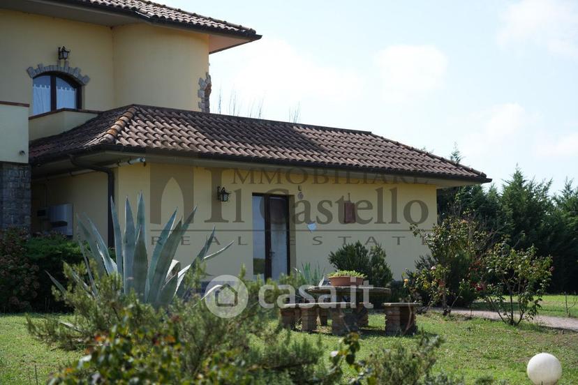 Villa in Via Vitellino — foto 14 di 42