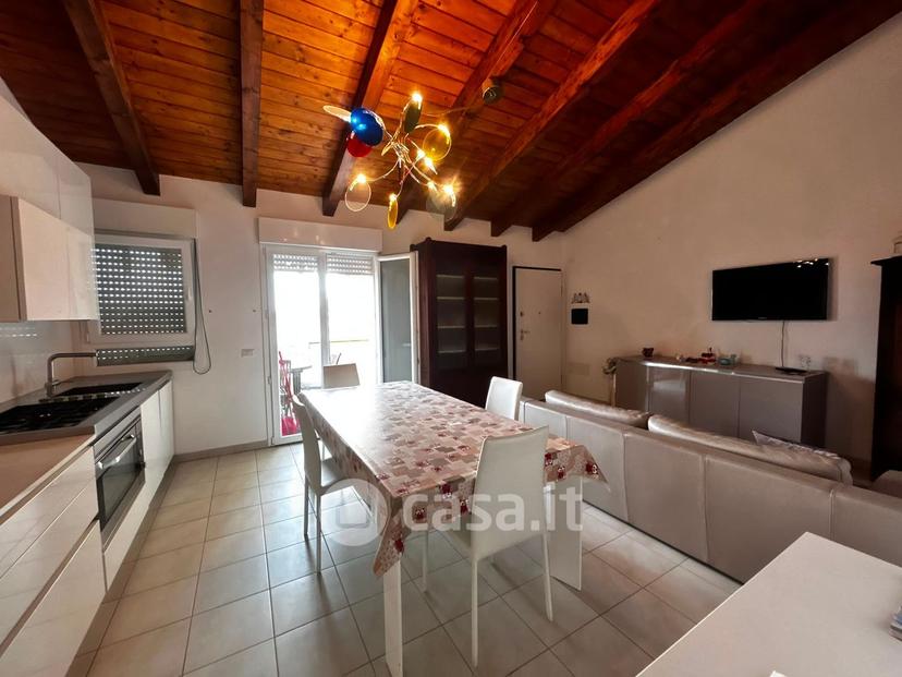 Quadrilocale in Via Gallura 23 — foto 29 di 32