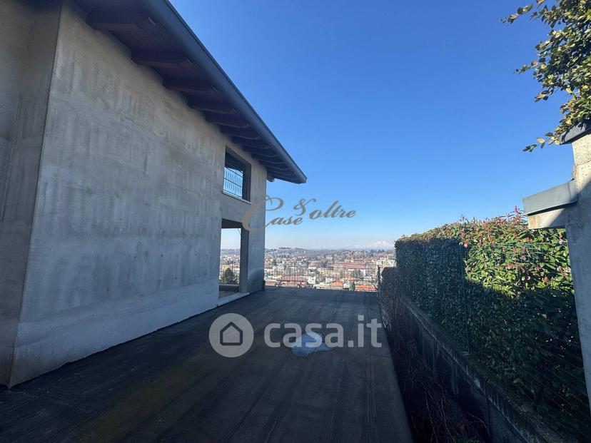 Villa in Villaggio Trieste — foto 15 di 25