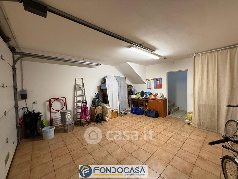 Trilocale in Via Europa — foto 7 di 25