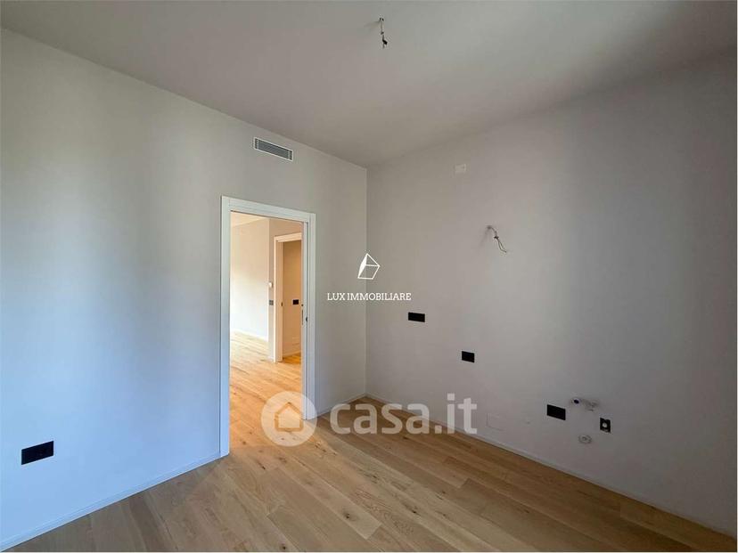 Quadrilocale in Viale Giacomo Puccini — foto 25 di 33
