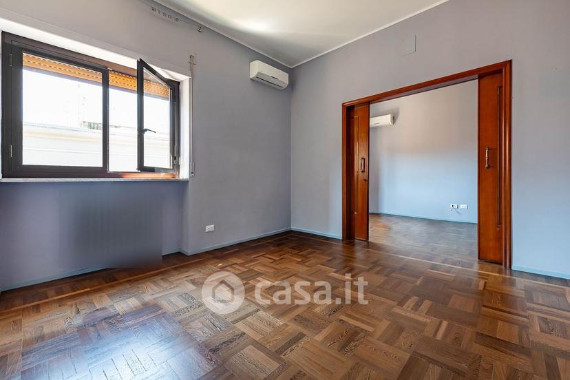 Quadrilocale in Via de Rossi 107
