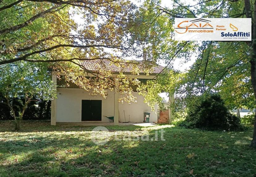 Villa in Via A. Gramsci 46 — foto 22 di 53