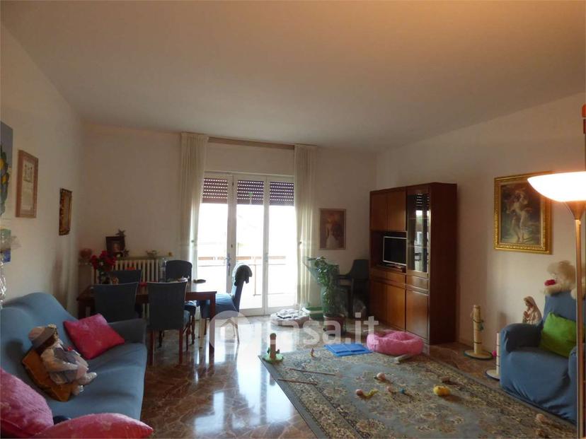 Quadrilocale in Via Piave 34 — foto 7 di 16
